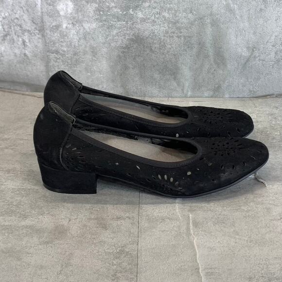 David Tate Shoes - DAVID TATE Women's Narrow Black Leather Proud Perforated Cushioned Pumps SZ 8.5N